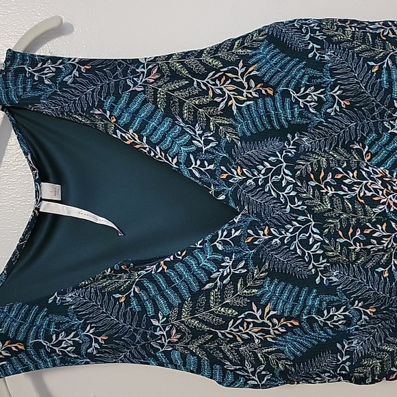 Size L, lauren conrad, summer dress - Picture 2 of 2